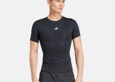 ADIDAS TECHFIT COMPRESSION TRAINING T-SHIRT ΜΑΥΡΟ - ADIDAS PERFORMANCE - 