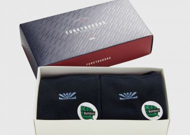 Ανδρικές κάλτσες μονόχρωμες με κεντητό logo (σετ 2 τεμ.) - FUNKY BUDDHA - 