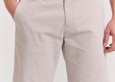 Ανδρική βερμούδα chino - The essentials - FUNKY BUDDHA - 