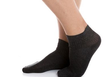 ΑΝΔΡΙΚΗ ΗΜΙΚΟΝΤΗ ΜΟΝΟΧΡΩΜΗ ΚΑΛΤΣΑ ΠΕΤΣΕΤΕ ΜΙΣΟ ΜΙΣΟ 4901 ΑΝΘΡΑΚΙ - INIZIO - 