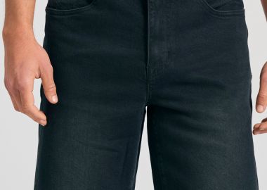 Ανδρική τζιν βερμούδα με ελαφρύ ξεθώριασμα - FUNKY BUDDHA - 