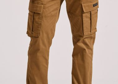 Ανδρικό comfort cargo παντελόνι με cuffed τελείωμα - FUNKY BUDDHA - 