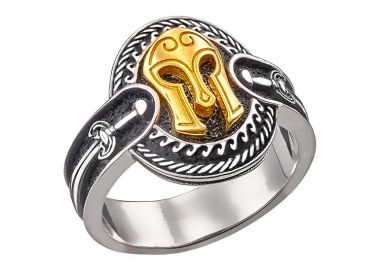 Ανδρικό δαχτυλίδι χειροποίητο από ασήμι 925 με περικεφαλαία από ασήμι με Κ24 επίχρωση και σπαθί -  - 