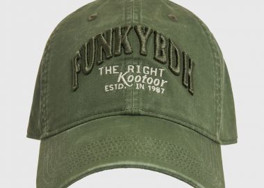 Ανδρικό καπέλο με branded κέντημα - FUNKY BUDDHA - 