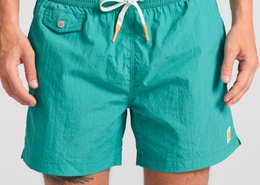 Ανδρικό μονόχρωμο μαγιό με διακοσμητικό τσεπάκι - FUNKY BUDDHA - 