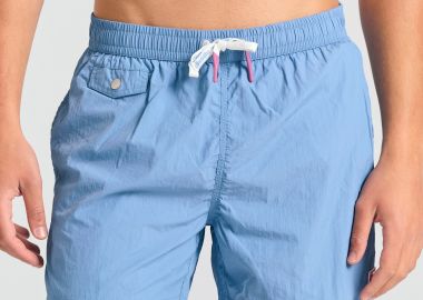 Ανδρικό μονόχρωμο μαγιό με διακοσμητικό τσεπάκι - FUNKY BUDDHA - 