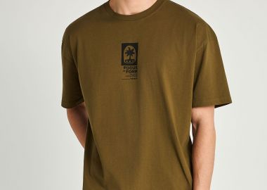 Ανδρικό oversized t-shirt με τύπωμα στην πλάτη - FUNKY BUDDHA - 