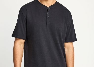 Ανδρικό relaxed t-shirt από λινό - The essentials - FUNKY BUDDHA - 