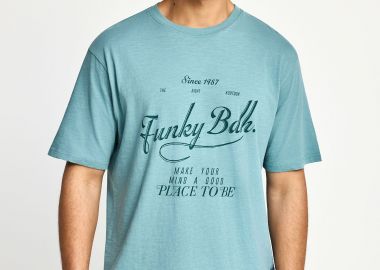 Ανδρικό relaxed t-shirt με τύπωμα - FUNKY BUDDHA - 