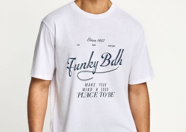 Ανδρικό relaxed t-shirt με τύπωμα - FUNKY BUDDHA - 