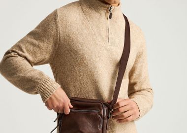 Ανδρικό τσαντάκι ώμου από οικολογικό δέρμα (PU) - FUNKY BUDDHA - 