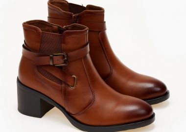Ankle boots με χοντρό τακούνι - Κάμελ - Issue - 