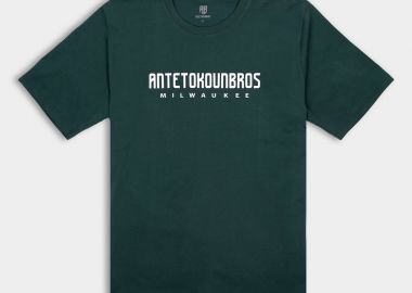 ANTETOKOUNBROS LOCATION MILWAUKEE T-SHIRT ΠΡΑΣΙΝΟ - ANTETOKOUNBROS - 