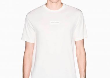 Armani Exchange ανδρικό T-shirt με logo patch Slim Fit - XM002471AF10356 Κρέμ - ARMANI EXCHANGE - 