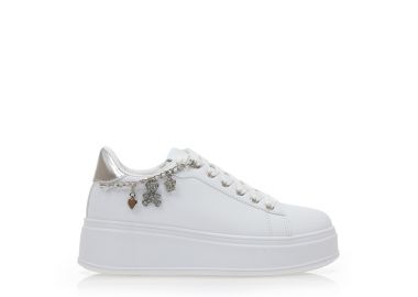 Αθλητικά λευκά δερματίνη με ασημί λεπτομέρεια και αφαιρούμενη διακοσμητική αλυσίδα ΑΣΗΜΙ - Tsoukalas - 