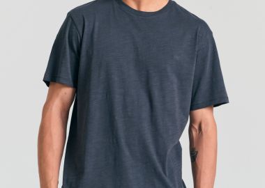 Βαμβακερό t-shirt με κεντημένο logo Garage 55. - GARAGE 55 - 