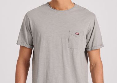 Βαμβακερό t-shirt με τσέπη στο στήθος - FUNKY BUDDHA - 