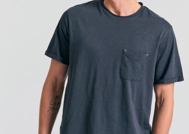 Βαμβακερό t-shirt με τσέπη στο στήθος Garage 55. - GARAGE 55 - 