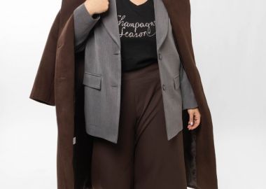 Βελούρ μακρύ παλτό σε καφέ χρώμα -  - 