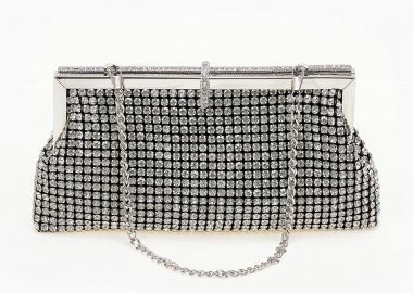 Βραδινό τσαντάκι με strass και αλυσίδα - Μαύρο - Issue - 