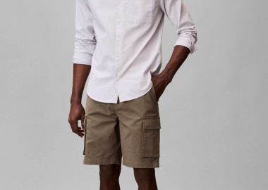 Calvin Klein Jeans ανδρική βερμούδα cargo με ελαστική μέση και λογότυπο Regular Fit - LV04RB618G Λαδί - CALVIN KLEIN JEANS - 