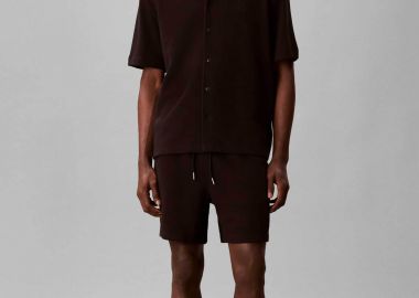 Calvin Klein Jeans ανδρική βερμούδα με waffle pattern Regular Fit - LV04RC248G Μαύρο - CALVIN KLEIN JEANS - 