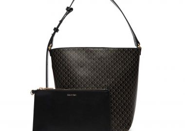 Calvin Klein Jeans γυναικεία τσάντα bucket με pouch και all0over monogram - LV04F3365G Μαύρο - CALVIN KLEIN JEANS - 