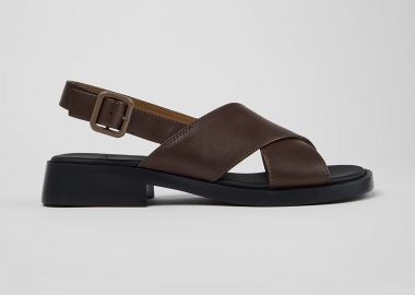 Camper γυναικεία δερμάτινα σανδάλια μονόχρωμα 
