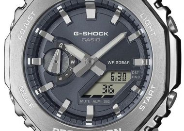 CASIO G-Shock Chronograph - GM-2110D-8AER Silver case with Stainless Steel Bracelet - Casio - 