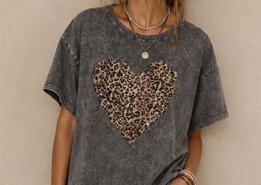 casual tie & dye T-shirt Leo Heart ανθρακί - PerfectDress.gr - 