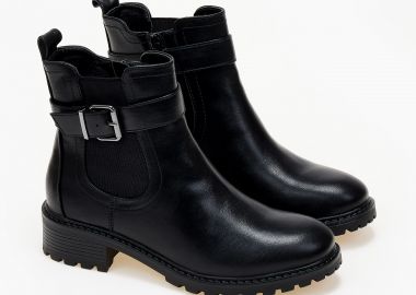 Χαμηλά ankle boots με λάστιχο και φερμουάρ - Μαύρο - Issue - 