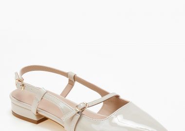 Χαμηλά εξώφτερνα μυτερά γοβάκια - Μπεζ - Issue - 