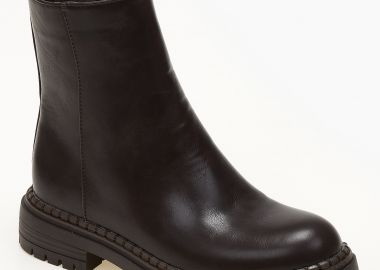 Χαμηλά μποτάκια με τρακτερωτή σόλα - Καφέ - Issue - 