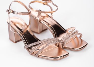 Χαμηλά πέδιλα με χοντρό τακούνι και στρας - Rose Gold - Issue - 