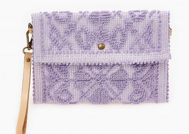 Χιαστί τσαντάκι με ανάγλυφες ραφές - Μωβ - Issue - 