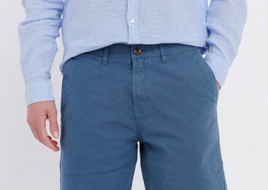 Chino βερμούδα με all over τύπωμα - FUNKY BUDDHA - 