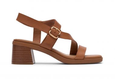 Clarks γυναικεία δερμάτινα πέδιλα με χοντρό τακούνι 