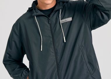 Comfort fit lightweight μπουφάν με αποσπώμενη κουκούλα - FUNKY BUDDHA - 