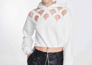Cropped Hoodie in White - Cutcuutur - 