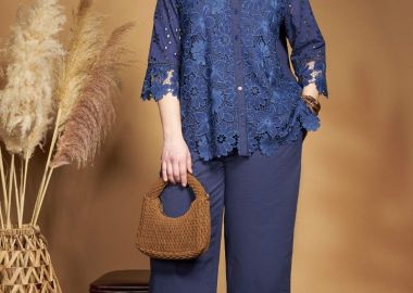 Cropped παντελόνα βαμβακερή με κιπούρ τελείωμα -  - 