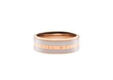 DANIEL WELLINGTON Emalie Desert Sand Δαχτυλίδι από ανοξείδωτο ατσάλι Rose Gold DW00400055 - Daniel Wellington Jewellery - 