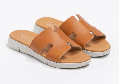 Δερμάτινα σανδάλια με μαλακή σόλα - Ταμπά - Issue - 