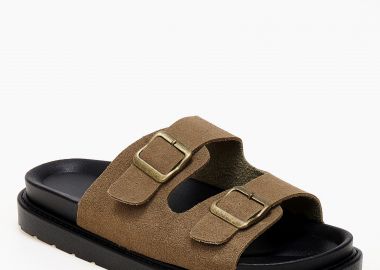 Δερμάτινα suede σανδάλια με ρυθμιζόμενα ζωνάκια - Πράσινο - Issue - 