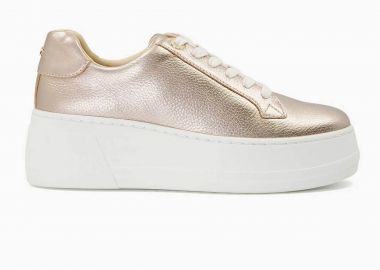 Dune London γυναικεία δερμάτινα flatform sneakers μονόχρωμα με μεταλλική λεπτομέρεια 