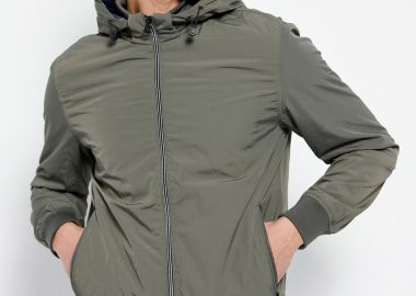 Ελαφρύ μπουφάν με αποσπώμενη κουκούλα - FUNKY BUDDHA - 