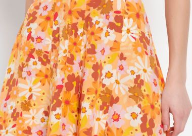 Εμπριμέ σορτς με φλοράλ τύπωμα - FUNKY BUDDHA - 