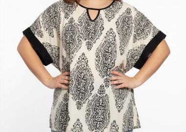 Εμπριμέ τουνίκ με keyhole σε εκρού χρώμα -  - 