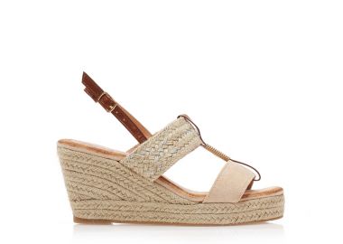 Εσπαντρίγιες πλατφόρμες μπεζ δερματίνη με κάμελ λουράκια και χρυσή αγκράφα ΜΠΕΖ - Tsoukalas - 
