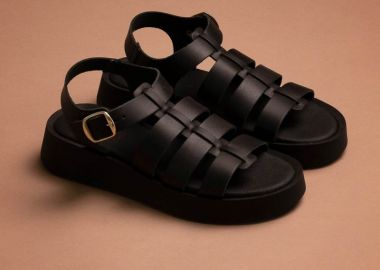 Estil Δερμάτινα σανδάλια gladiator με φλατ σόλα - Π-127 - Μαύρο - Estil - 