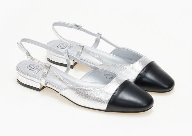 Εξώφτερνα γοβάκια με συνδυασμών χρωμάτων - Ασημί - Issue - 